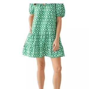 crown & ivy Green Geometric Puff-Sleeve Tiered Mini Dress